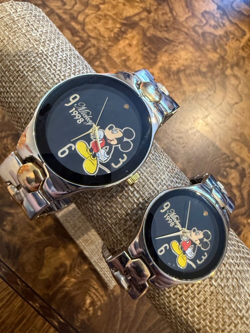 Vintage 1998 Mickey Mouse His/Her Watches MCK394J ~ Stainless Steel Japan Mvnt